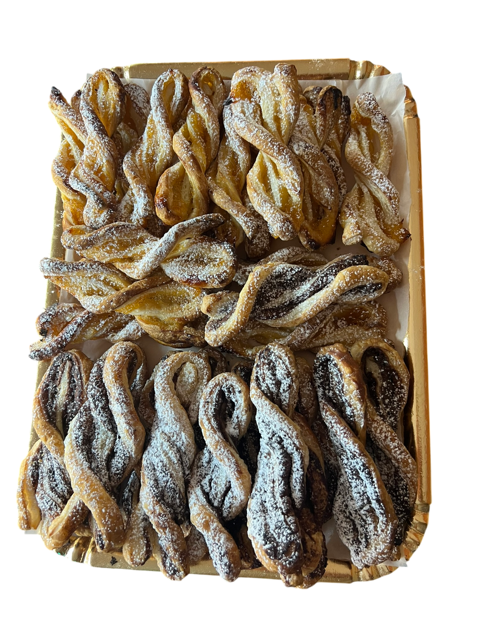 Trecce di pasta sfoglia artigianali