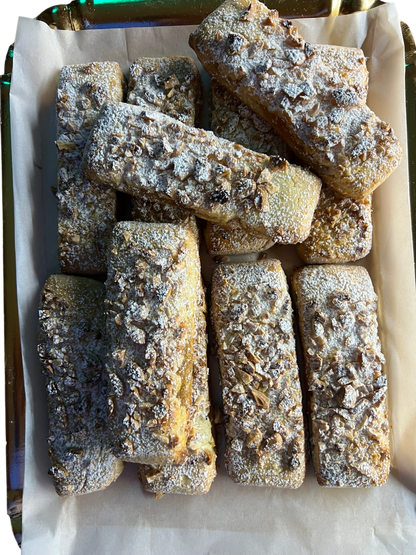 Biscotto con mandorle e marmellata di zucca