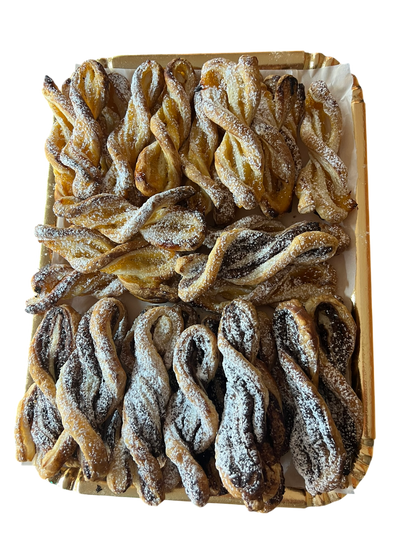 Trecce di pasta sfoglia artigianali